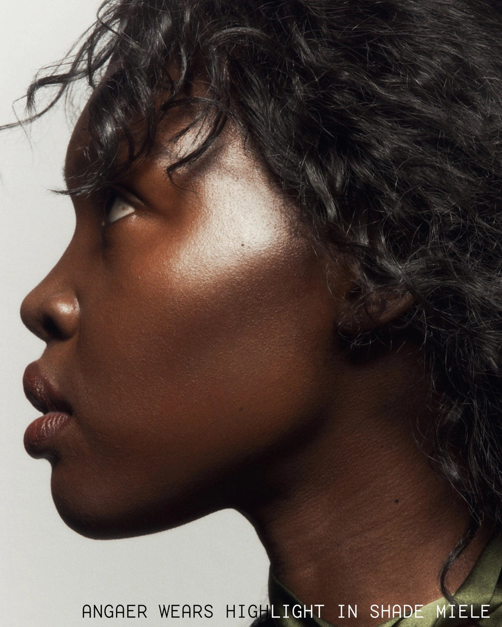 Cream Highlight Stick | 19/99 Beauty